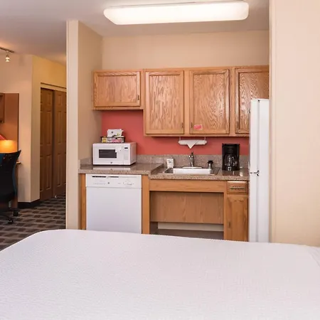 Towneplace Suites By Marriott Anaheim Maingate Near Angel Stadium Exterior photo