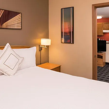 Towneplace Suites By Marriott Anaheim Maingate Near Angel Stadium Exterior photo